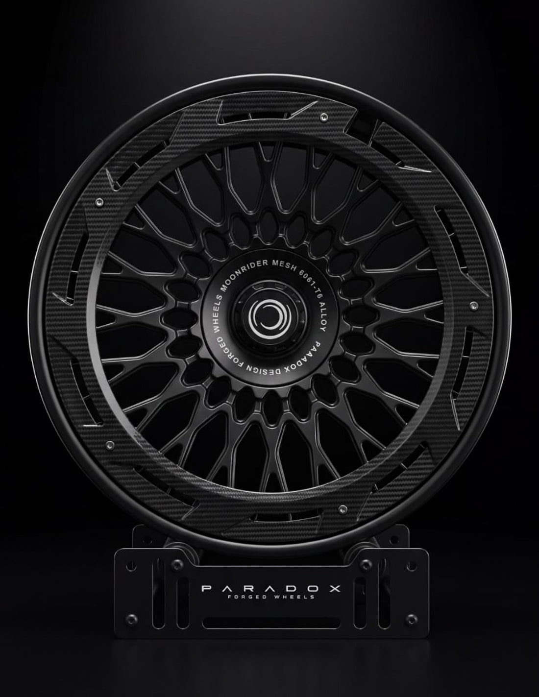 Felga PX01 MOONRIDER MESH z pierścieniem carbon na stojaku Paradox